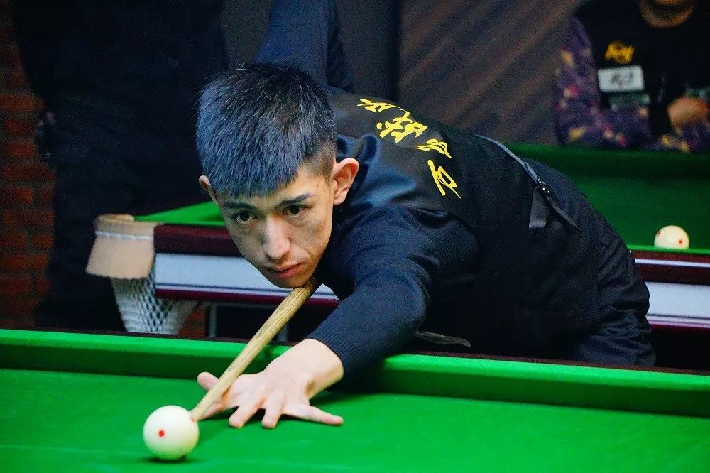 足球转会从 足球转会从